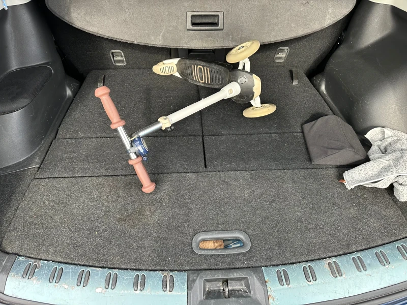 Nissan Qashqai, снимка 12 - Автомобили и джипове - 52108508