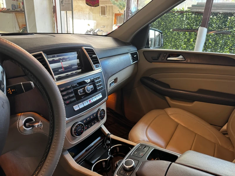 Mercedes-Benz ML 350, снимка 8 - Автомобили и джипове - 52533713
