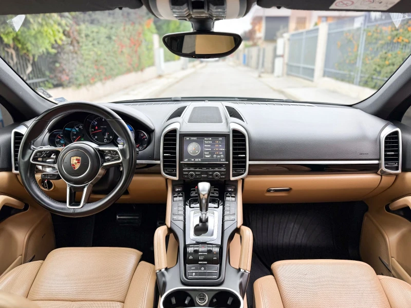 Porsche Cayenne 3.0 TDI, снимка 16 - Автомобили и джипове - 53137313