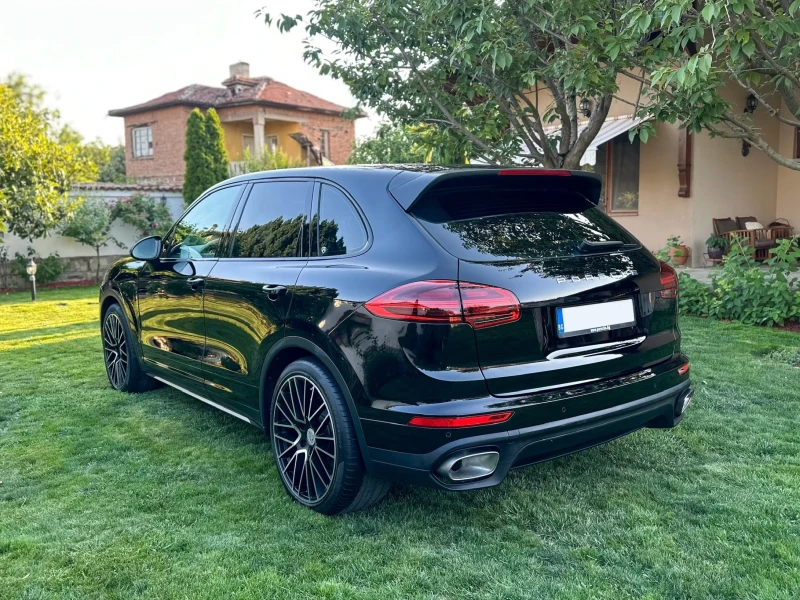 Porsche Cayenne 3.0 TDI, снимка 4 - Автомобили и джипове - 53137313