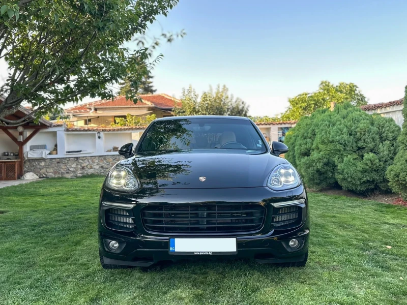Porsche Cayenne 3.0 TDI, снимка 2 - Автомобили и джипове - 53137313