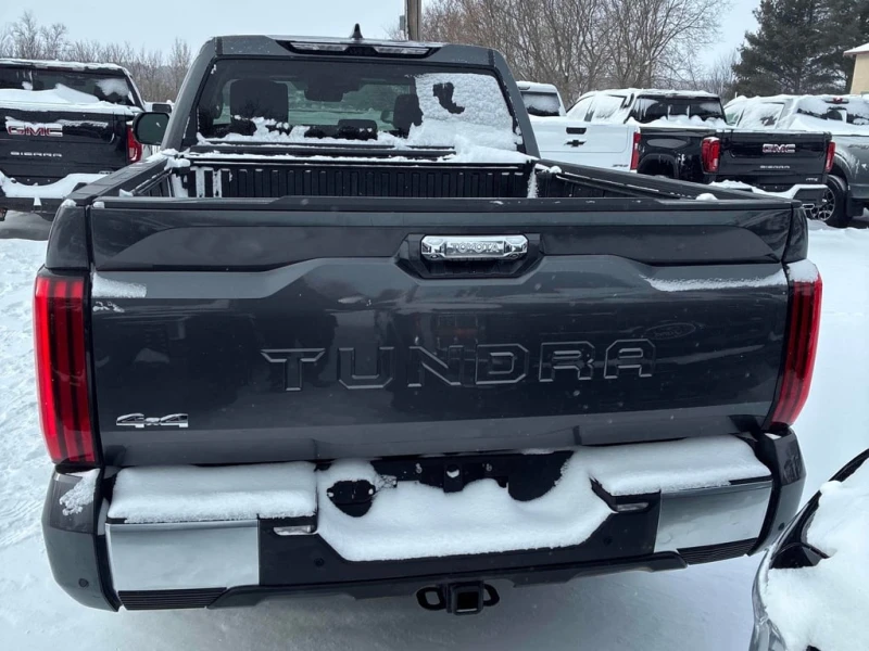 Toyota Tundra * 4x4 Crewmax Limited Long Bed * CARFAX, снимка 5 - Автомобили и джипове - 53307382