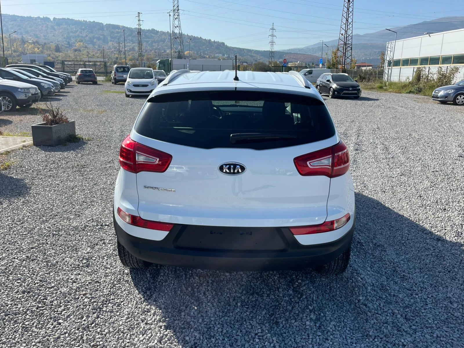 Kia Sportage 1.6i-135k.c. Active 2WD - изображение 5