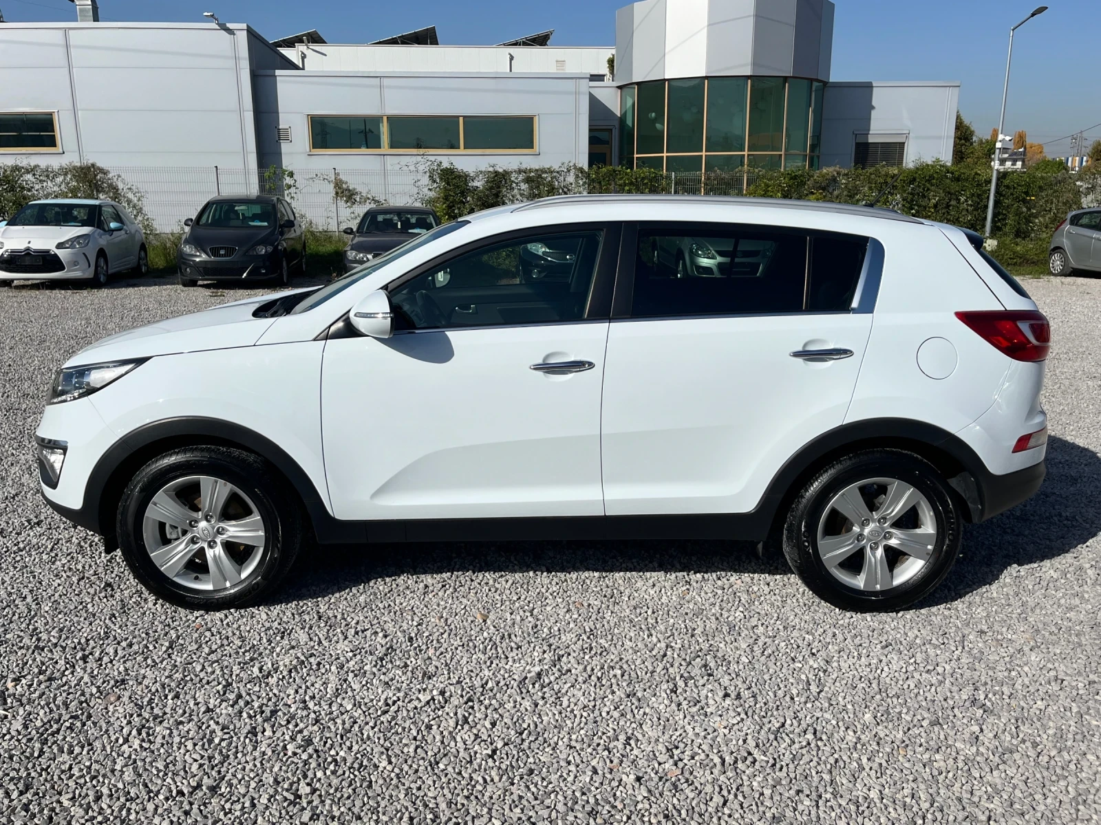 Kia Sportage 1.6i-135k.c. Active 2WD - изображение 3