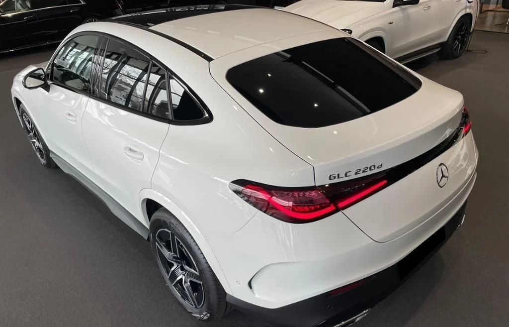 Mercedes-Benz GLC 220 d 4Matic Coupe = AMG Line= Advanced Plus Гаранция - изображение 2