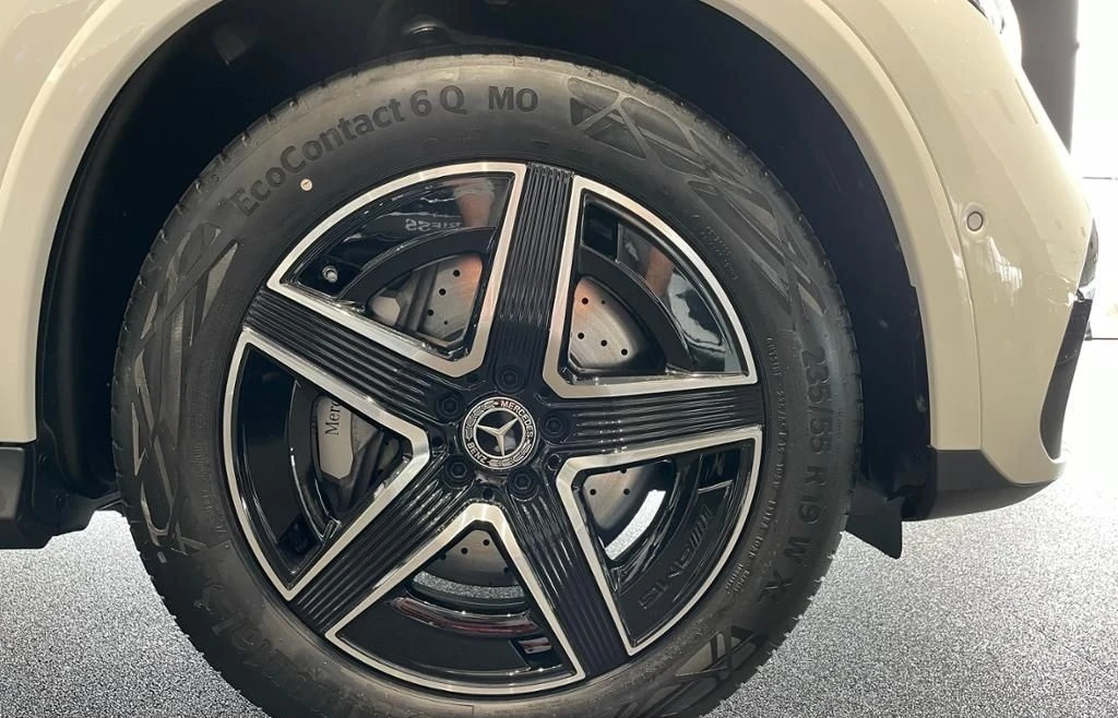 Mercedes-Benz GLC 220 d 4Matic Coupe = AMG Line= Advanced Plus Гаранция - изображение 3
