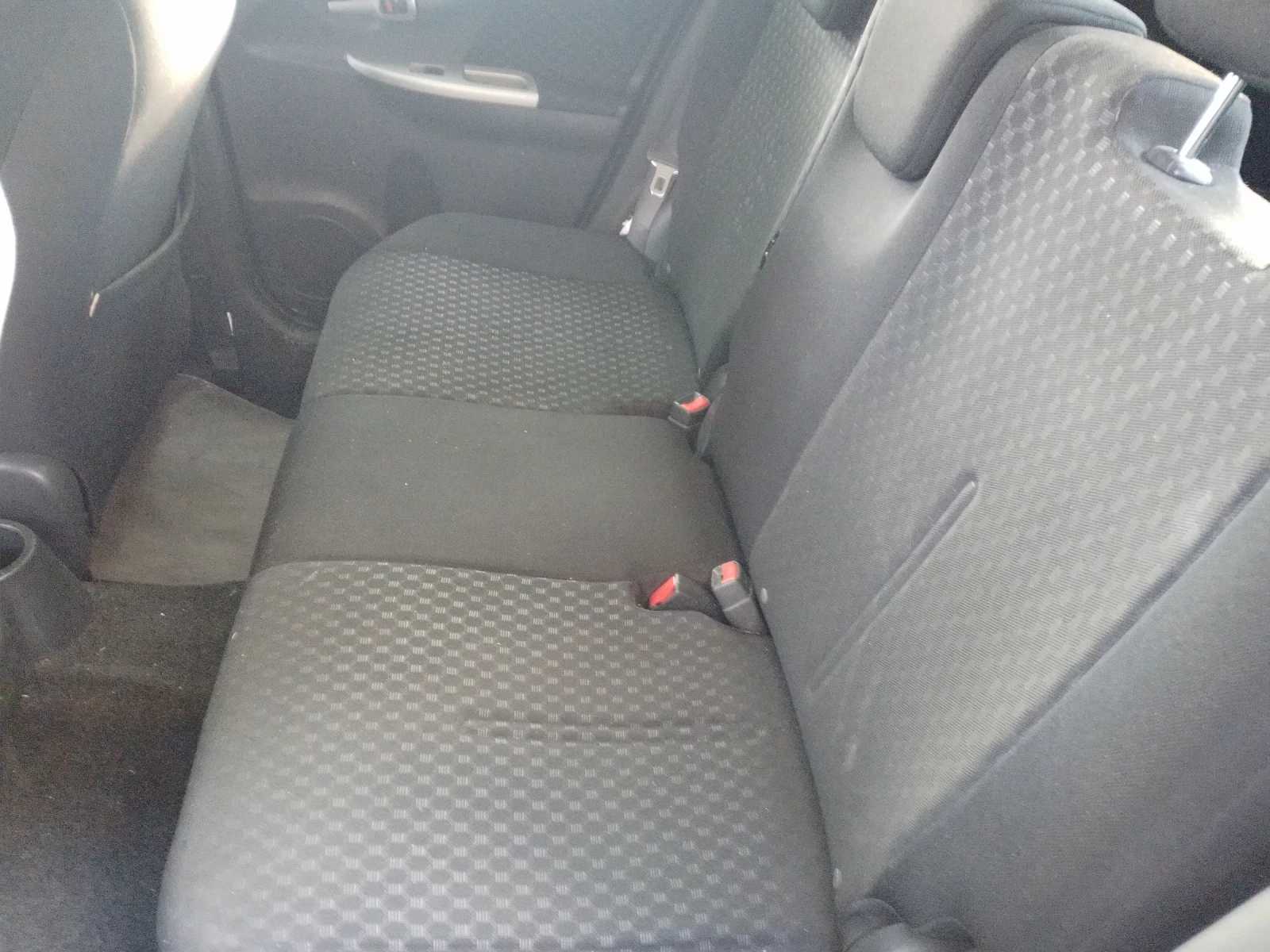 Toyota Urban Cruiser 1.4 diesel 4?4 | Mobile.bg — изображение 7