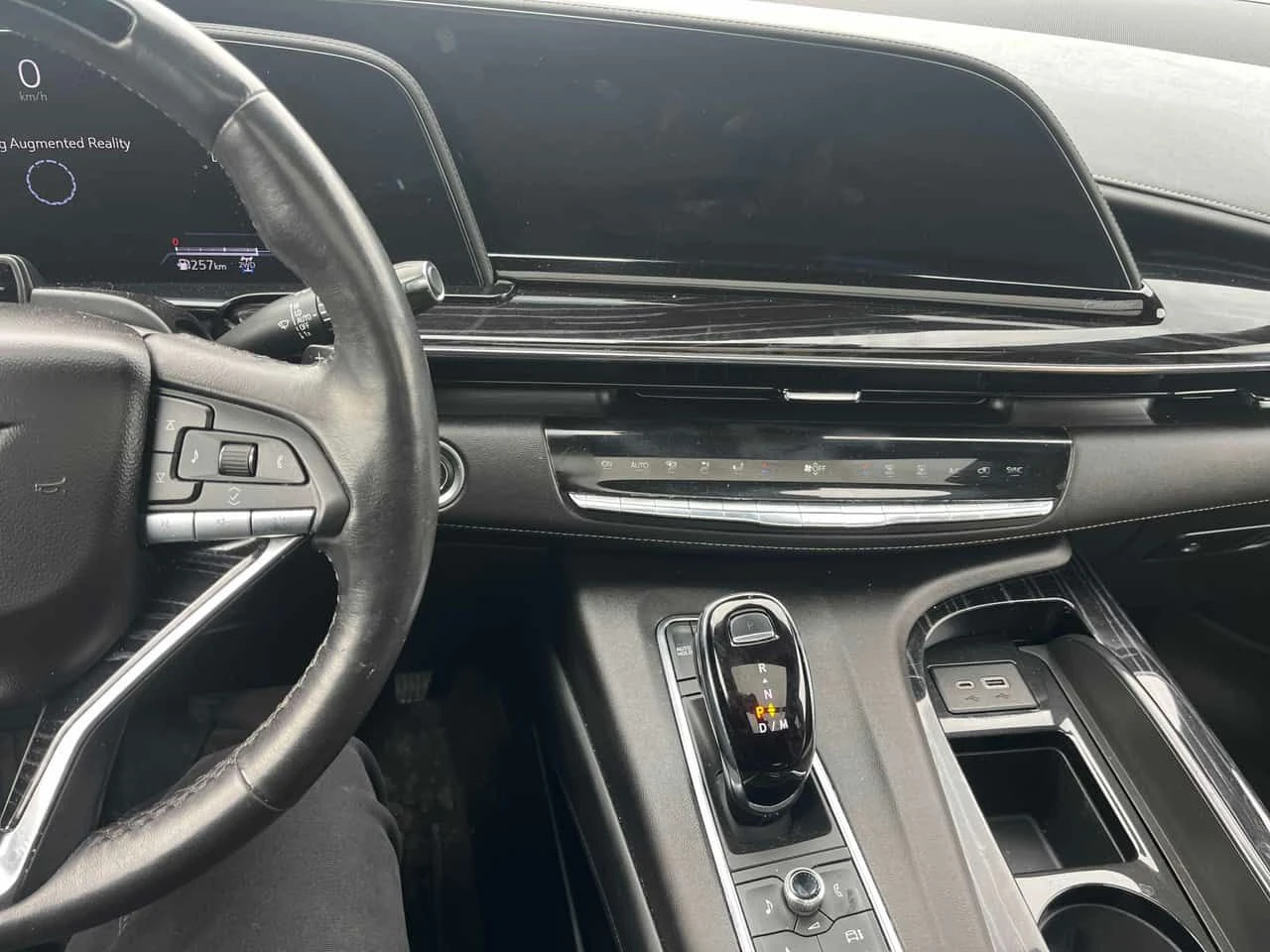 Cadillac Escalade Sport * DISTRONIC* NIGHTVISION* ОБДУВХАНЕ* , снимка 8 - Автомобили и джипове - 53733883