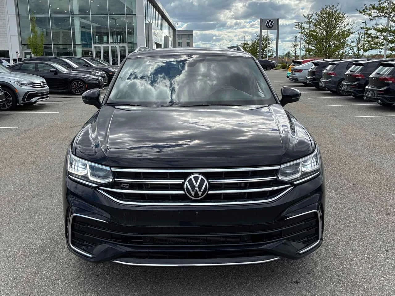 VW Tiguan Highline R Line / 360 / ОБДУХВАНЕ / FENDER, снимка 6 - Автомобили и джипове - 54706691