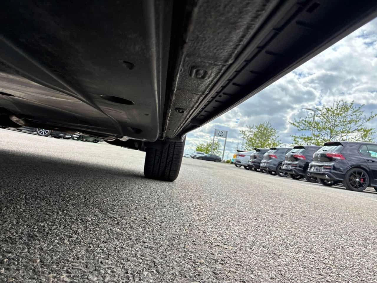VW Tiguan Highline R Line / 360 / ОБДУХВАНЕ / FENDER, снимка 16 - Автомобили и джипове - 54706691