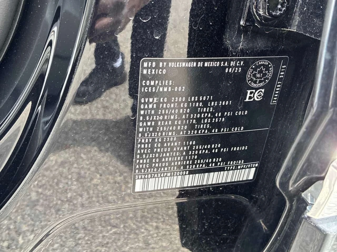 VW Tiguan Highline R Line / 360 / ОБДУХВАНЕ / FENDER, снимка 10 - Автомобили и джипове - 54706691