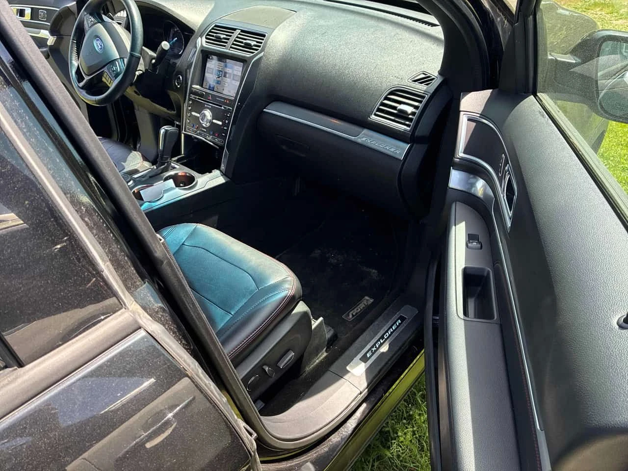 Ford Explorer Sport / CAMERA / ПОДГРЕВИ / АВТОКРЕДИТ , снимка 14 - Автомобили и джипове - 54775444