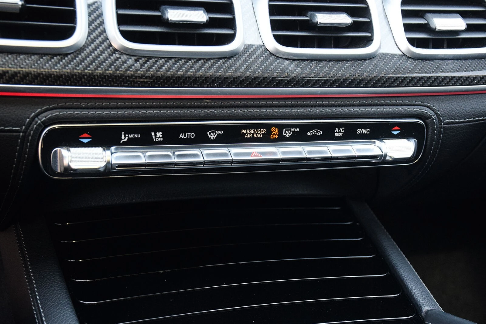 Mercedes-Benz GLE 53 4MATIC AMG/HEAD UP/ PANORAMA, снимка 9 - Автомобили и джипове - 55267181