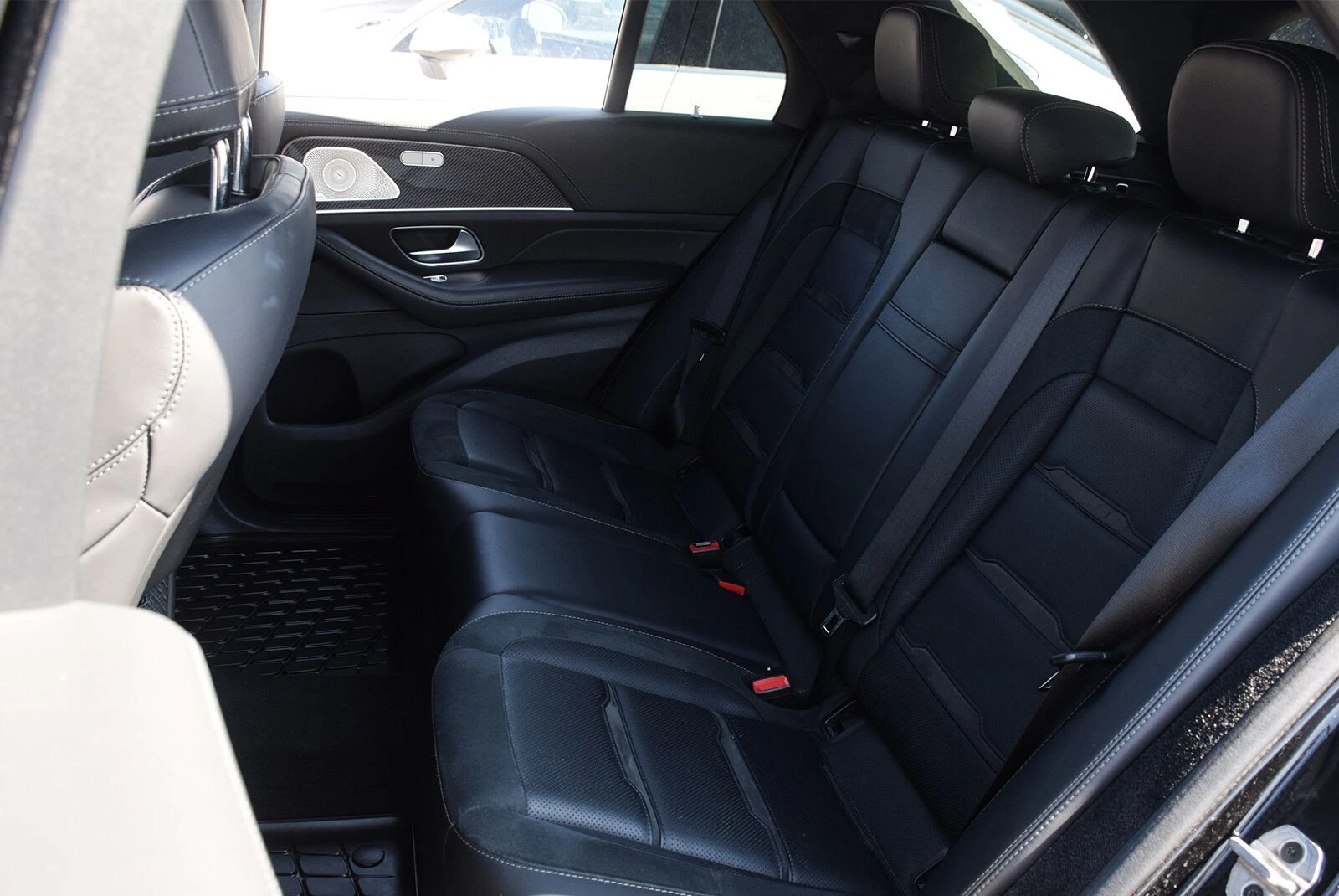 Mercedes-Benz GLE 53 4MATIC AMG/HEAD UP/ PANORAMA, снимка 15 - Автомобили и джипове - 55267181