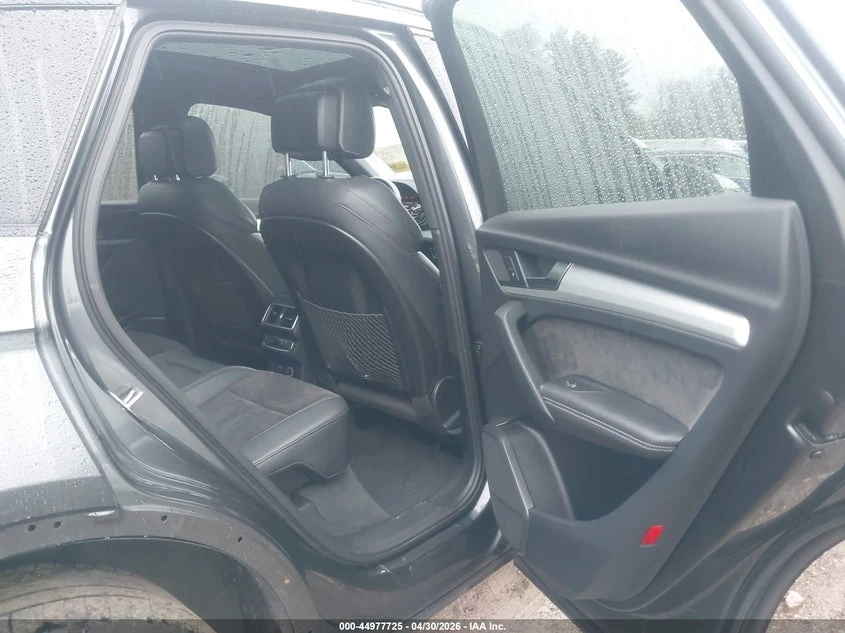 Audi SQ5 3.0l 3.0T Premium, снимка 8 - Автомобили и джипове - 55381016