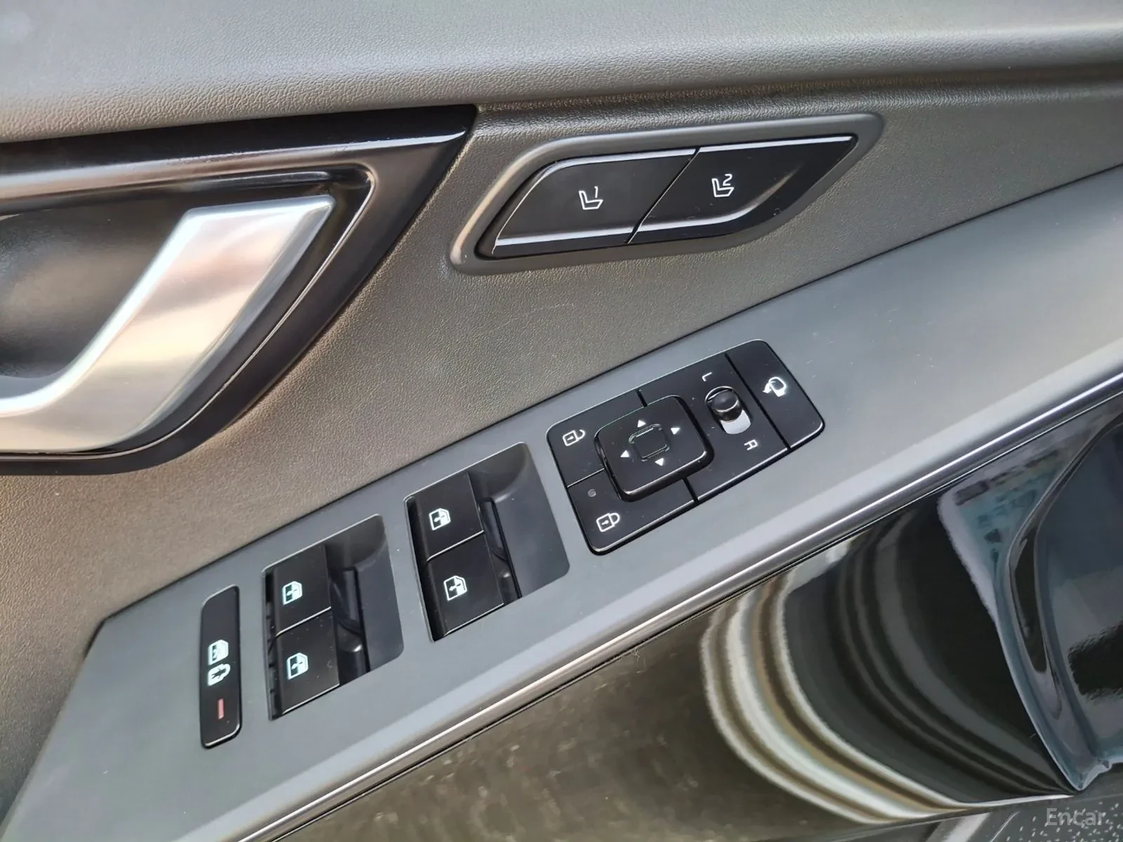 Kia Niro, снимка 15 - Автомобили и джипове - 55587399