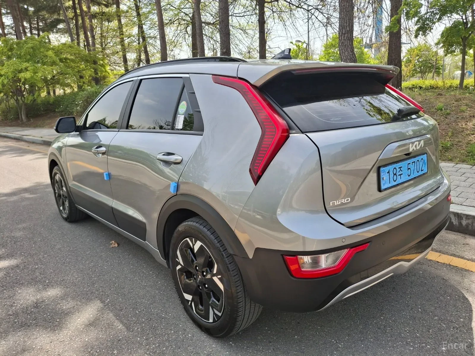 Kia Niro, снимка 6 - Автомобили и джипове - 55587399