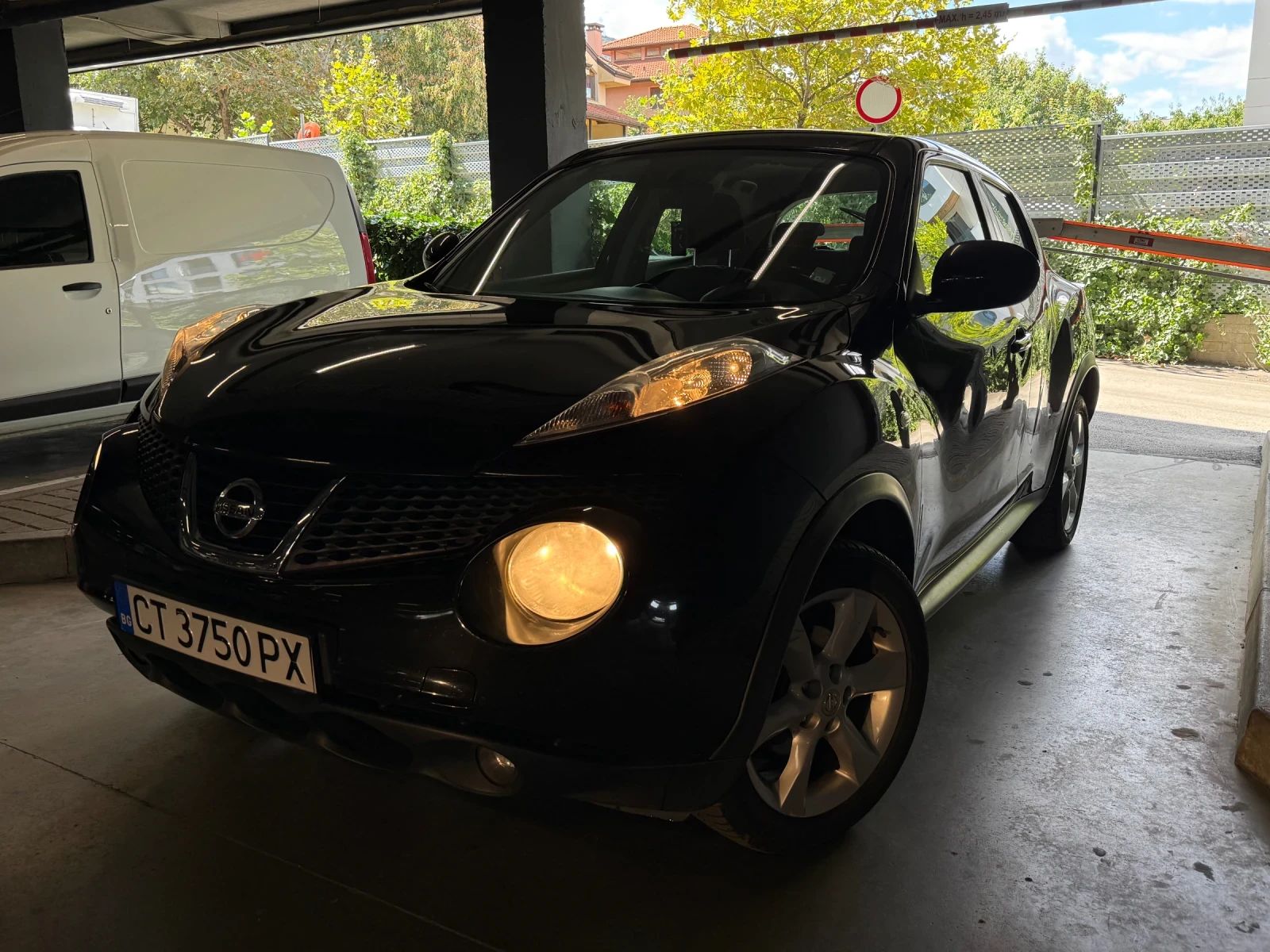 Nissan Juke, снимка 7 - Автомобили и джипове - 55951619