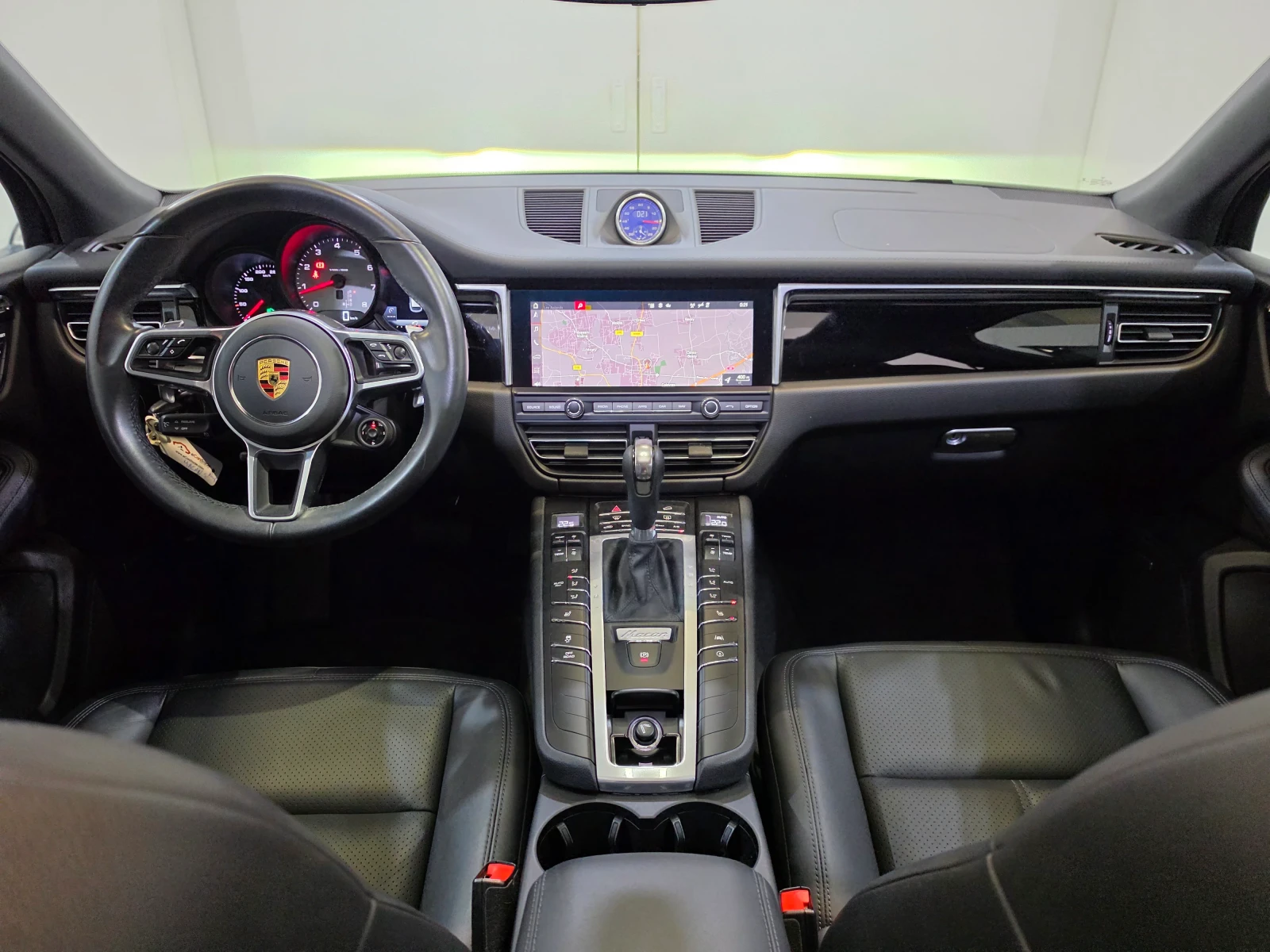 Porsche Macan S 2.9 V6 Turbo / Panorama / Bose / Navi / Keyless, снимка 10 - Автомобили и джипове - 56106147