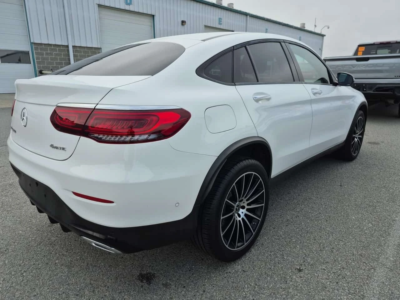 Mercedes-Benz GLC 300  COUPE / DISTRONIC / 360 / MEMORY / BURMESTER  | Mobile.bg � ����������� 3
