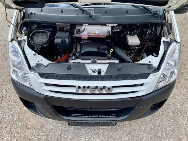 Iveco Daily 40c18-3.0-4.50м. Дължина-6бр. НОВИ ГУМИ-до 3.5тона, снимка 15 - Бусове и автобуси - 53155319