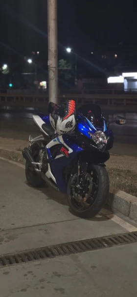     Suzuki Gsxr K7 750