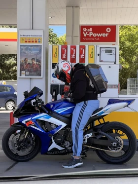     Suzuki Gsxr K7 750