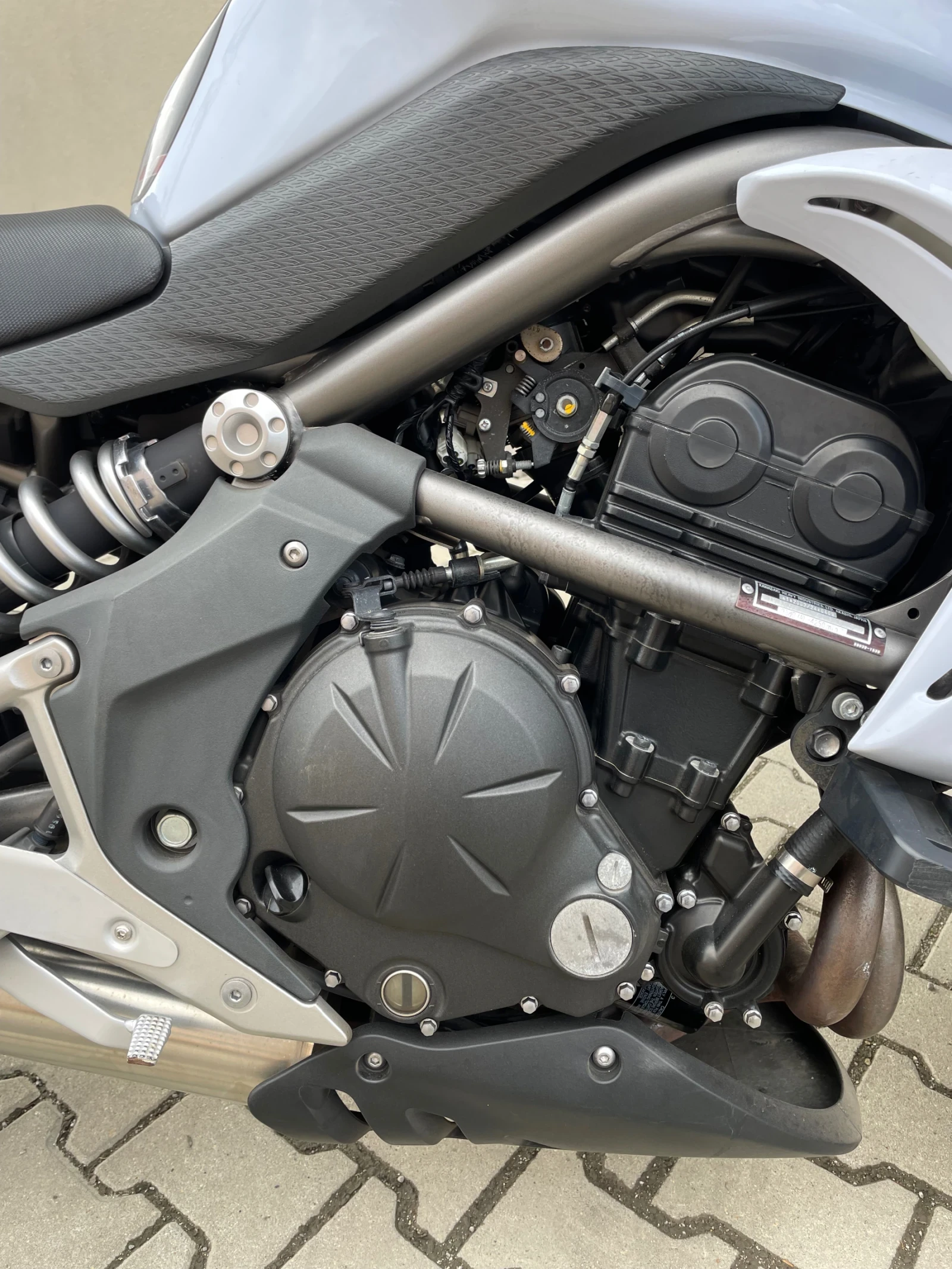 Kawasaki ER, снимка 5 - Мотоциклети и мототехника - 54374754