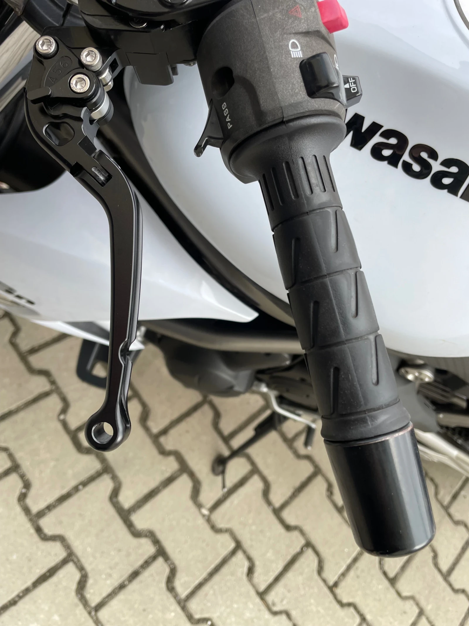 Kawasaki ER, снимка 7 - Мотоциклети и мототехника - 54374754