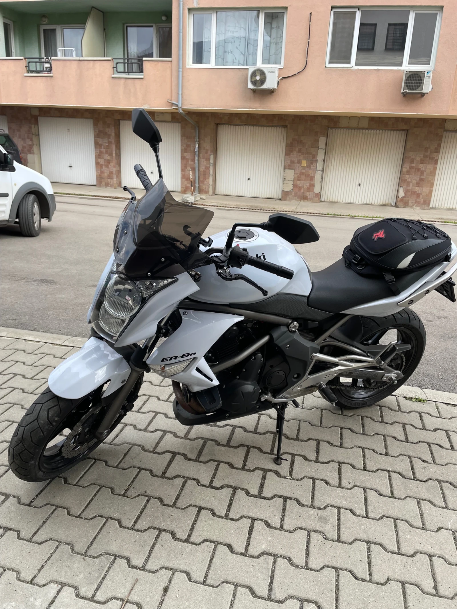 Kawasaki ER, снимка 3 - Мотоциклети и мототехника - 54374754