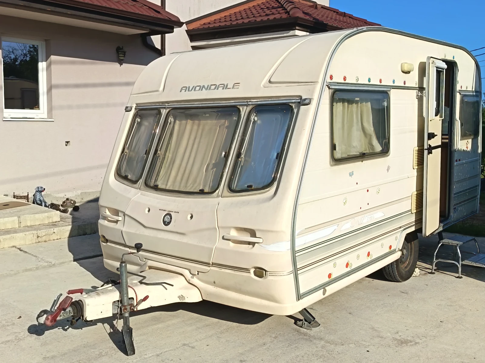Каравана Avondale LEDA CHILTERN, снимка 2 - Каравани и кемпери - 55612522