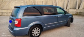 Chrysler Town and Country + Газ, снимка 4