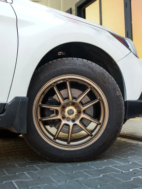Subaru Outback premier* Harman Kardon* Camera* Roof rack, снимка 9