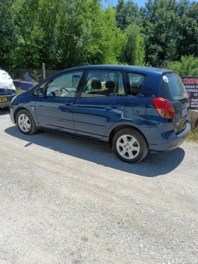  Toyota Corolla verso