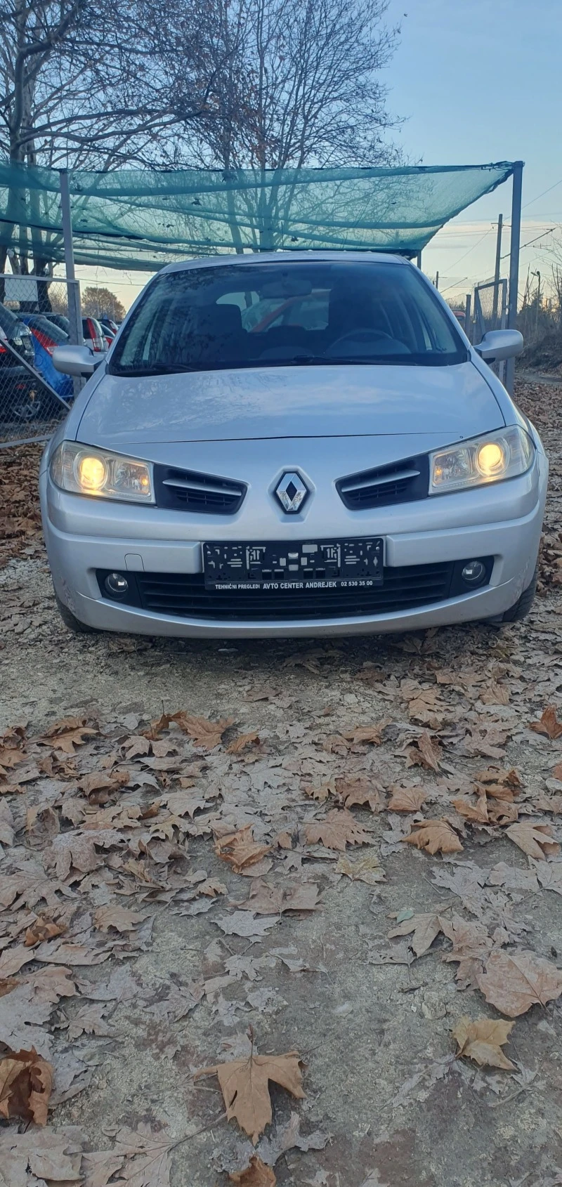 Renault Megane 1.6 бензин 111к.с. , снимка 3 - Автомобили и джипове - 45495965