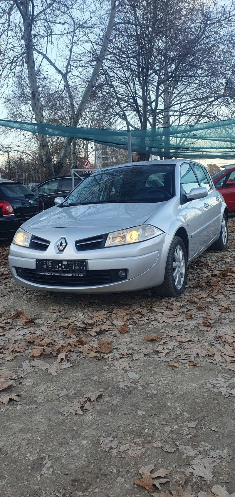 Renault Megane 1.6 бензин 111к.с. , снимка 2 - Автомобили и джипове - 45495965