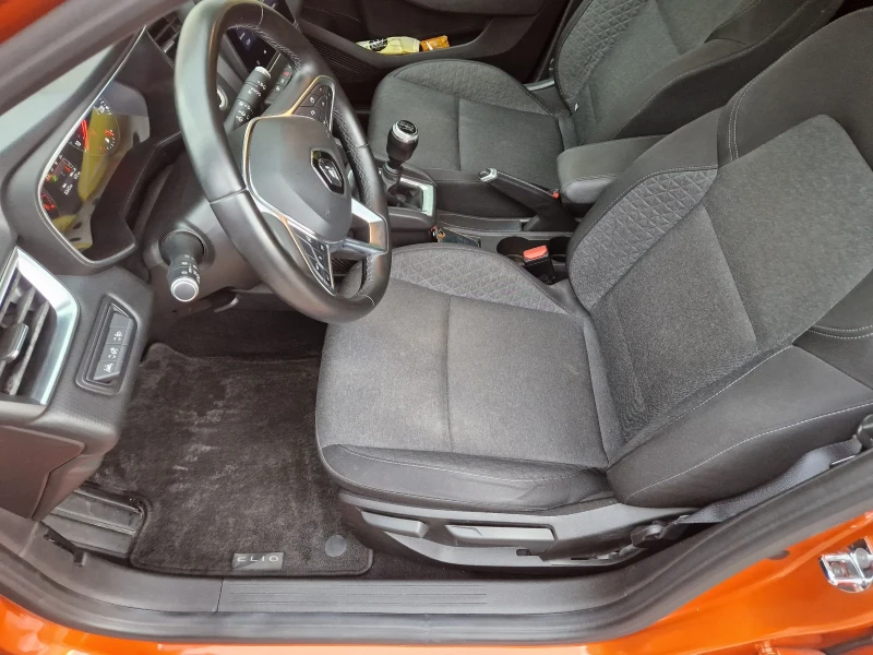 Renault Clio 1.0Tce 100кс+ LPG от Бг, снимка 12 - Автомобили и джипове - 46174536