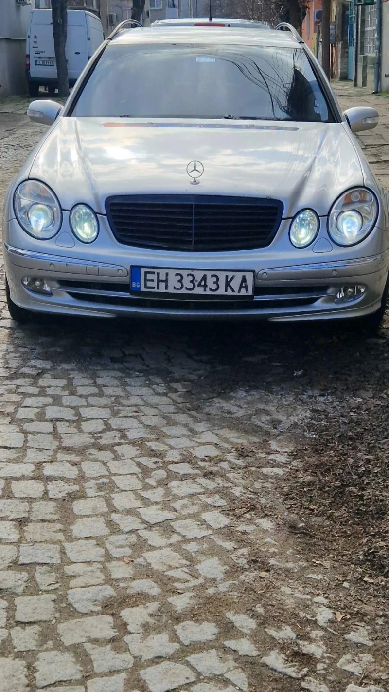 Mercedes-Benz E 320 W211, снимка 4 - Автомобили и джипове - 48446380