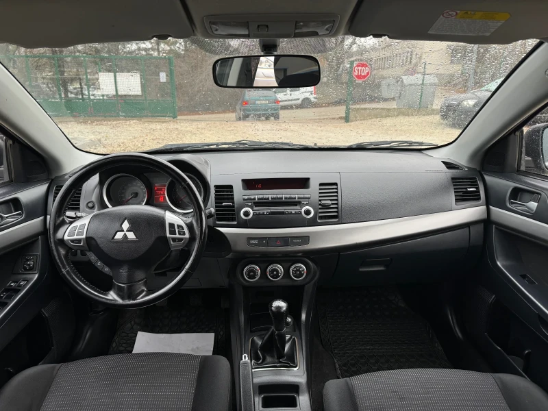 Mitsubishi Lancer 1.8 I Швейцария, снимка 15 - Автомобили и джипове - 48176884