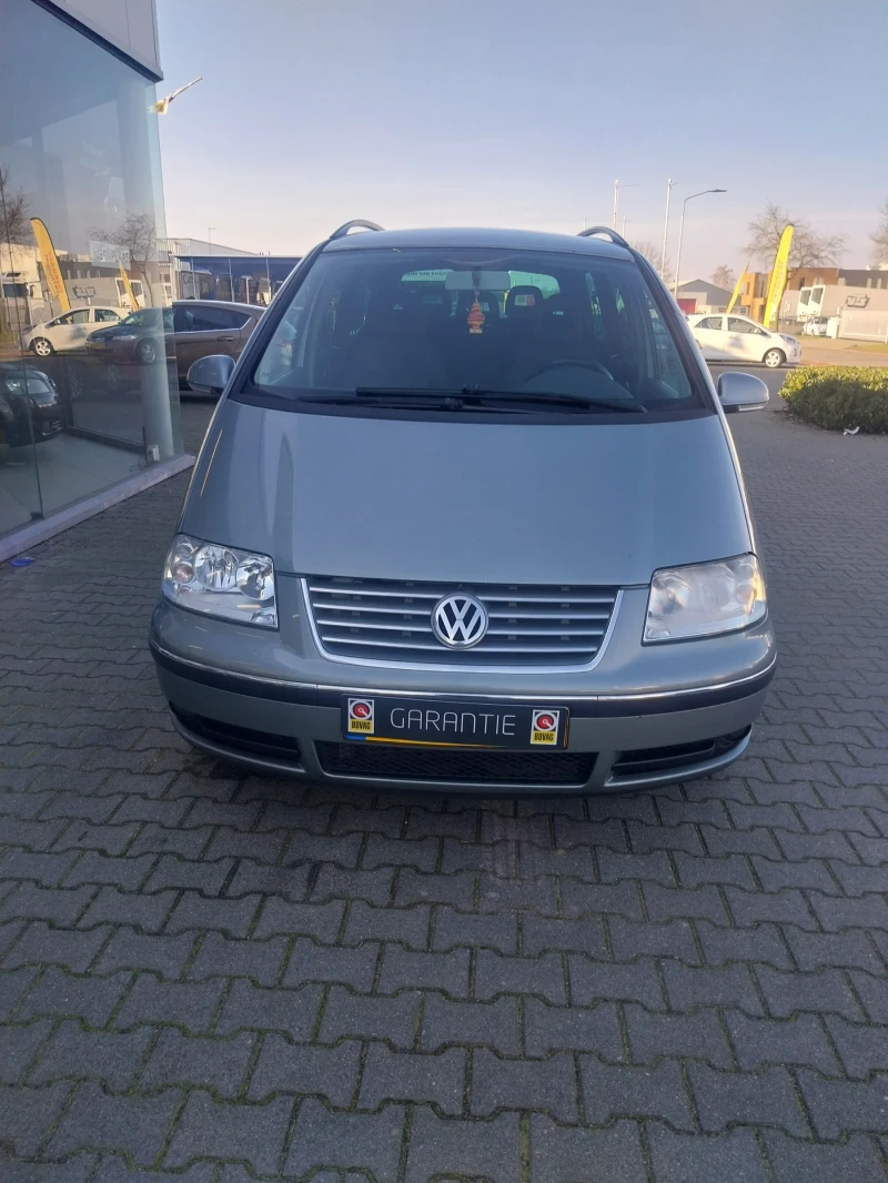 VW Sharan 1.8 турбо, снимка 3 - Автомобили и джипове - 49349292