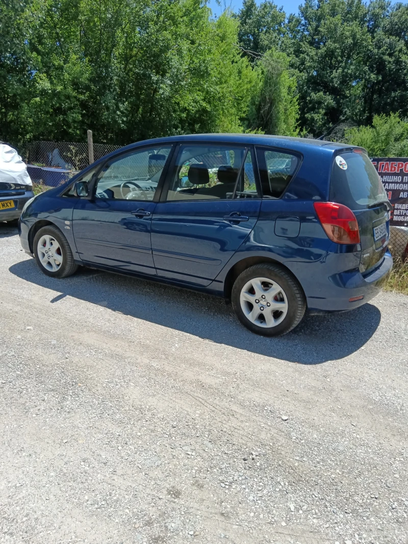 Toyota Corolla verso D4D