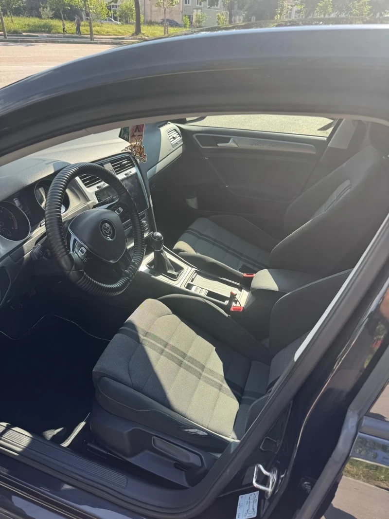 VW Golf, снимка 10 - Автомобили и джипове - 52090889