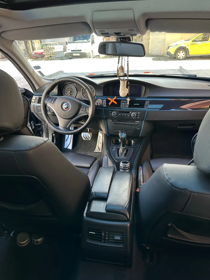 BMW 318, снимка 10 - Автомобили и джипове - 52525594