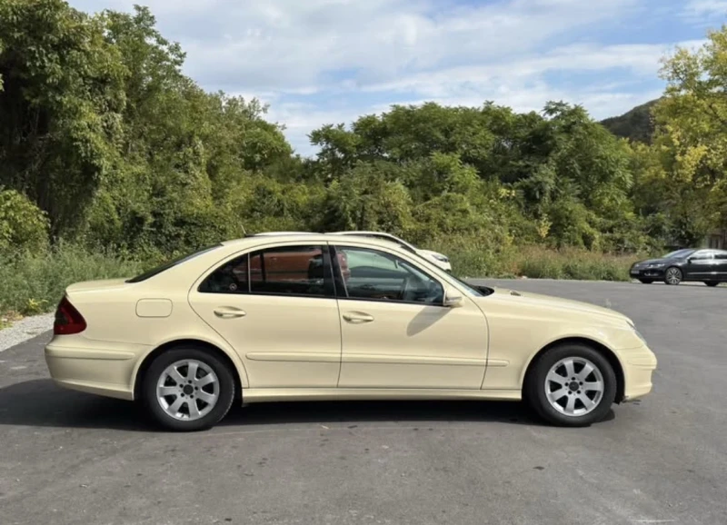 Mercedes-Benz E 200 E200 Compressor / Заводски метан, снимка 7 - Автомобили и джипове - 52320715