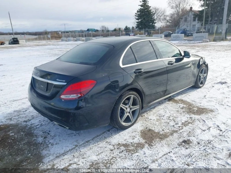 Mercedes-Benz C 300 * 4MATIC * CARFAX * БЕЗ ПЪРВОНАЧАЛНА ВНОСКА, снимка 4 - Автомобили и джипове - 52734827