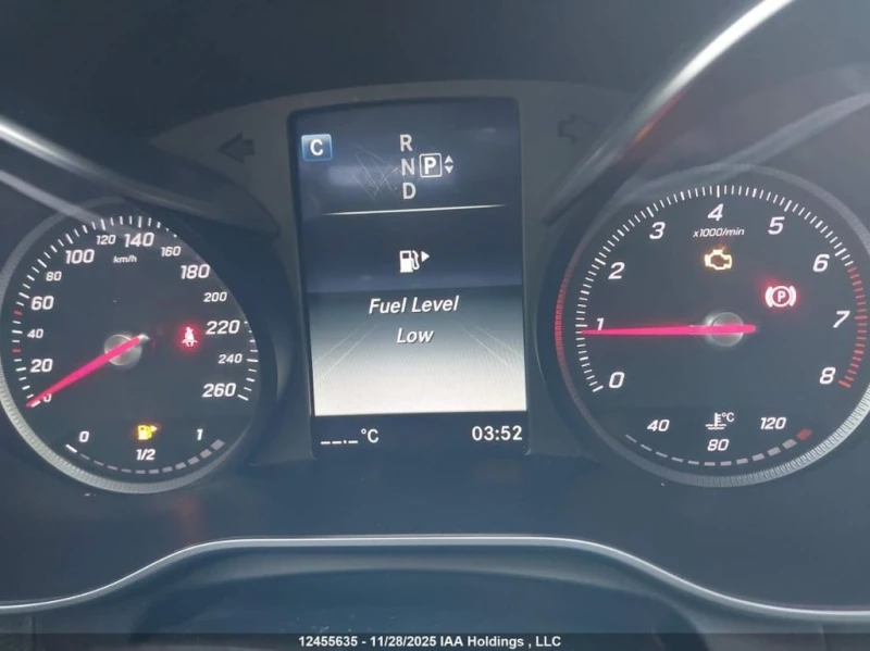 Mercedes-Benz C 300 * 4MATIC * CARFAX * БЕЗ ПЪРВОНАЧАЛНА ВНОСКА, снимка 7 - Автомобили и джипове - 52734827