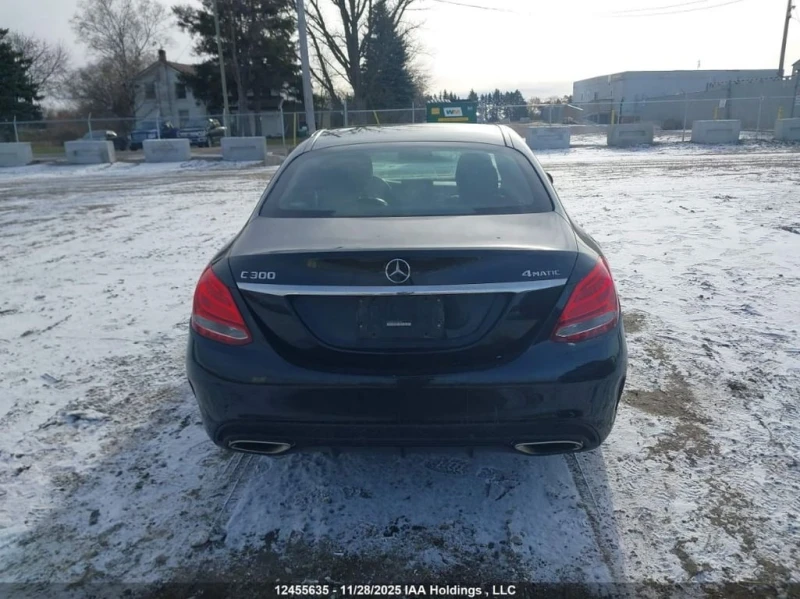 Mercedes-Benz C 300 * 4MATIC * CARFAX * БЕЗ ПЪРВОНАЧАЛНА ВНОСКА, снимка 16 - Автомобили и джипове - 52734827
