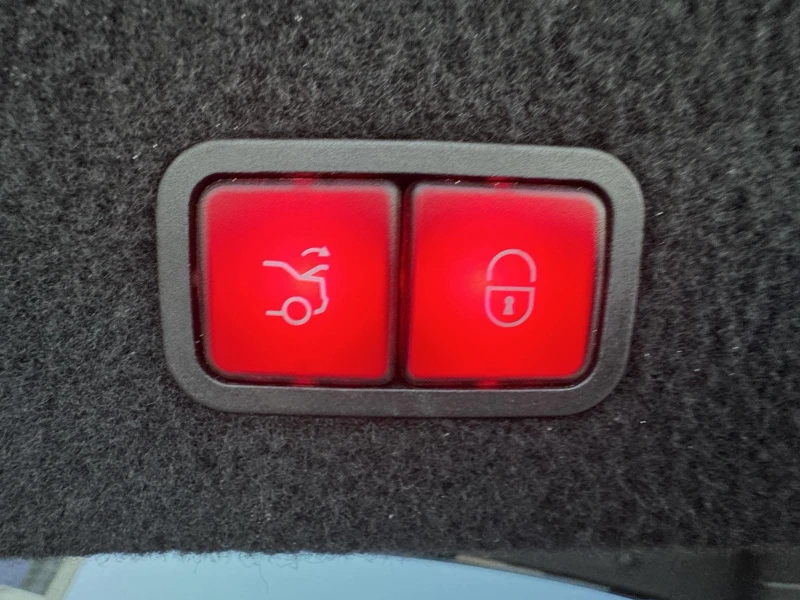 Mercedes-Benz S 63 AMG L/4MATIC/PANO/3TV/Ceramic/360 /MULTY/Full , снимка 17 - Автомобили и джипове - 52743853