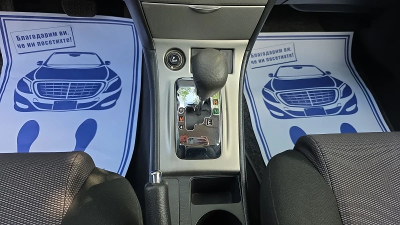 Toyota Corolla 1.4D4D 90k.c.Автоматик, снимка 17 - Автомобили и джипове - 52776087