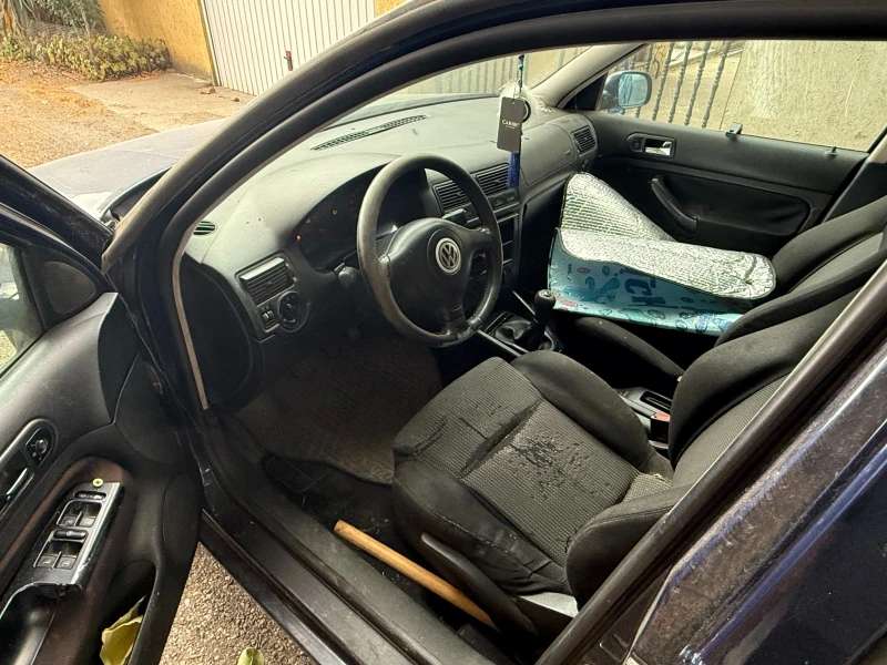 VW Golf 1.9 TDI (110hp), снимка 12 - Автомобили и джипове - 52920405